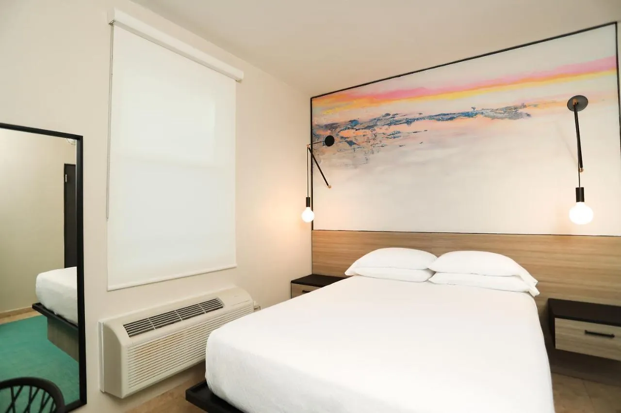 The Tryst Beachfront Hotel San Juan 3*,  Porto Riko