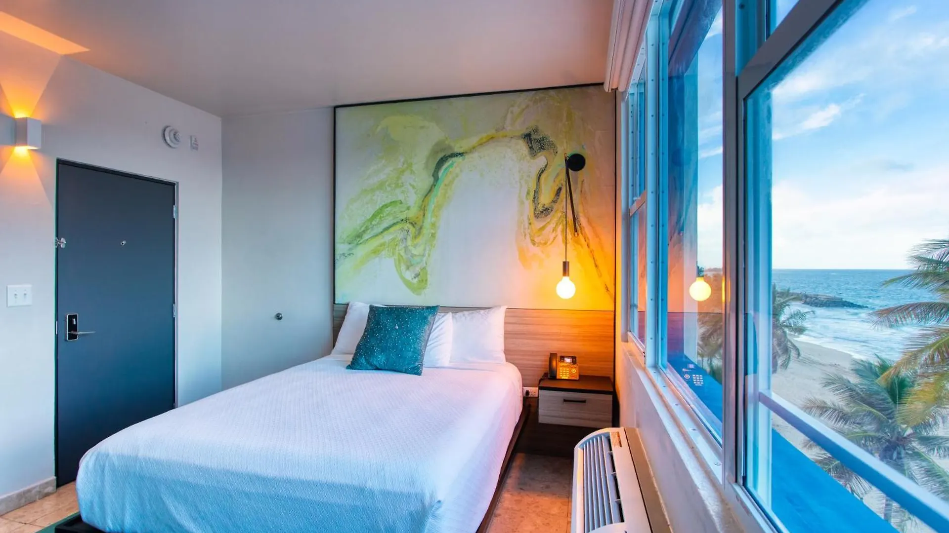 The Tryst Beachfront Hotel San Juan